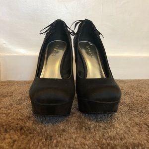 🌟 Bakers Black Platform Lace Back Sexy Heels 🌟